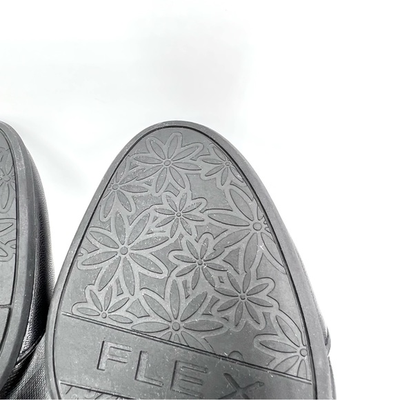 7 WIDE Life Stride Women's Dreams Black Faux Vegan Leather Wedge Pumps Heels - Picture 10 of 13